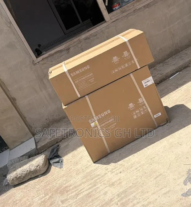 Elegant White Samsung 1.5hp Inverter Ac With R410a Gas Ar12tvhgawkn · Photo 1