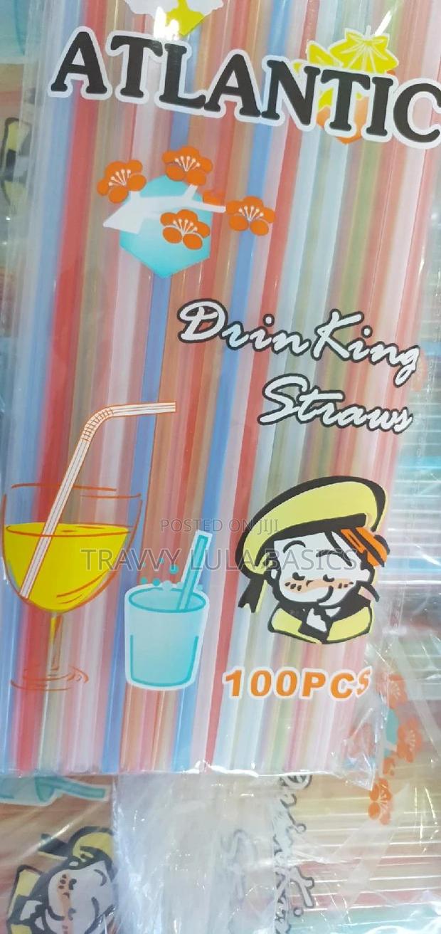 Straw Atlantic