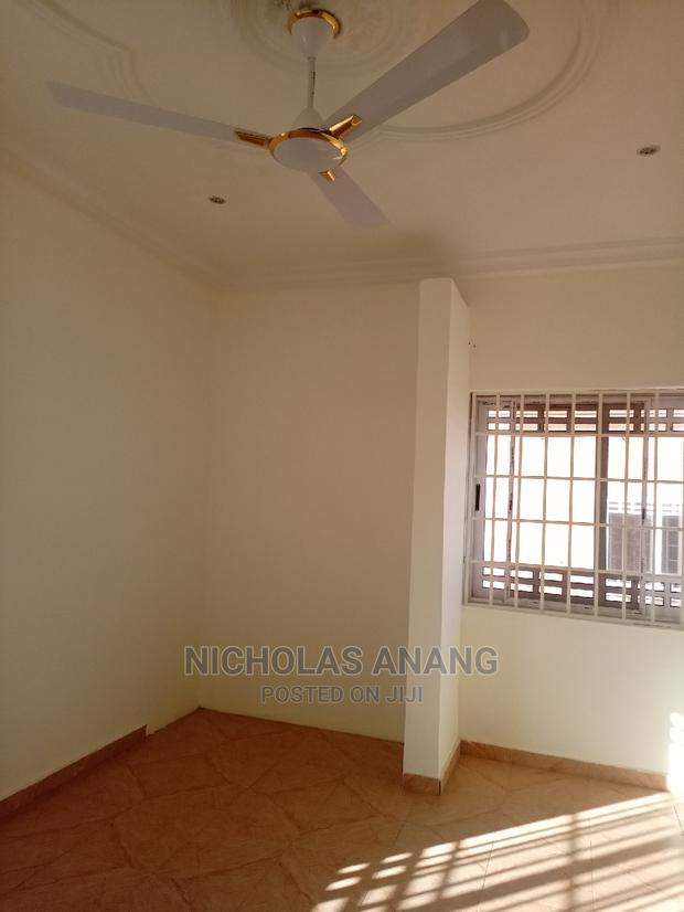 3bdrm House in New Town for rent · Photo 8