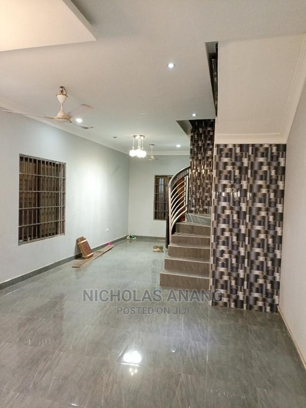 A Luxury 3 Bedroom Self Compound for Rent at Bush Road