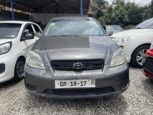 Toyota Matrix Hatchback 1.8 16V AWD 2007 Gray · Photo 1