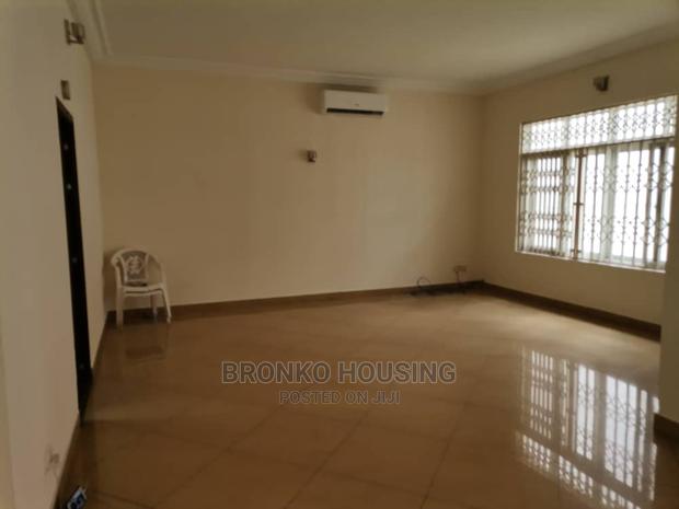 4bdrm Penthouse in Bronko Housing, Airport Residential Area for Rent · Photo 7