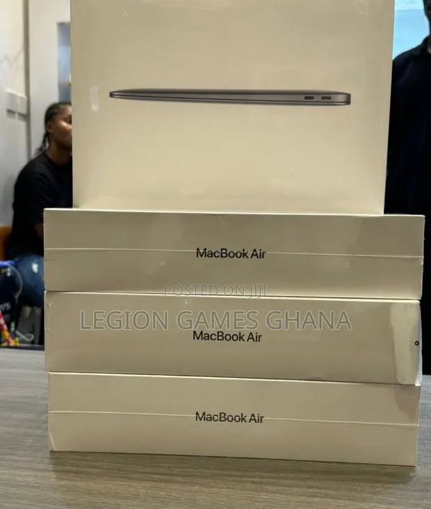 New Laptop Apple MacBook Air 8GB Apple M1 SSD 256GB · Photo 1