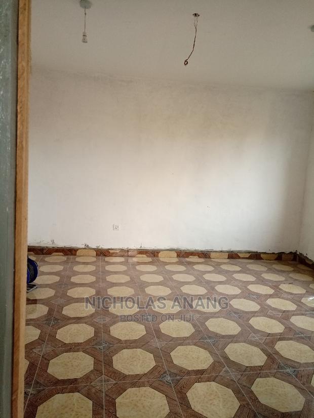 1bdrm House in New Town for rent · Photo 7