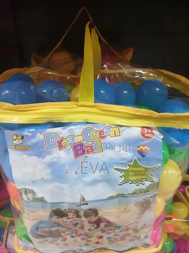 100pcs Ocean Balls · Photo 1