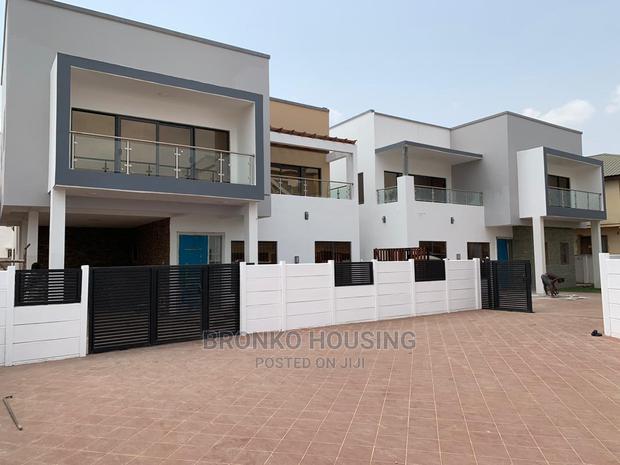 3bdrm House in Bronko Housing, Accra Metropolitan for rent · Photo 1