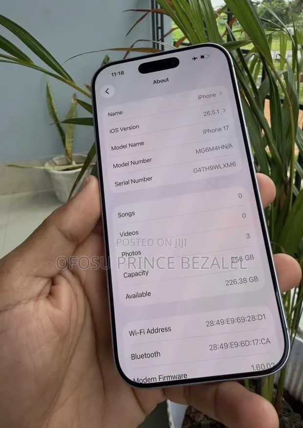 Apple iPhone 17 256 GB Pink · Photo 1