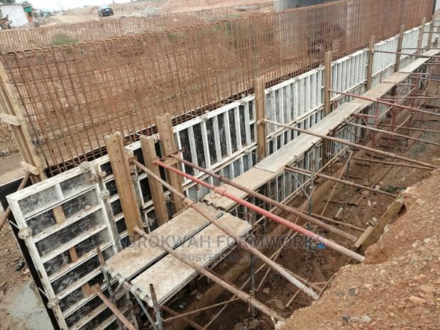Retaining Wall/Gutter/Pool/Bridge/Formworks/Bunker · Photo 1