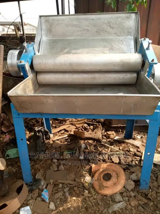 Bread Mixer and Roller With Three Motors · Photo 1