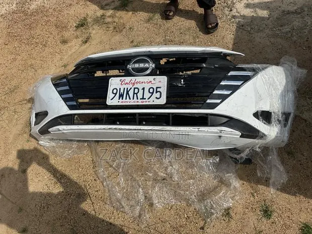Nissan Versa 2024 Front Bumper Available · Photo 1
