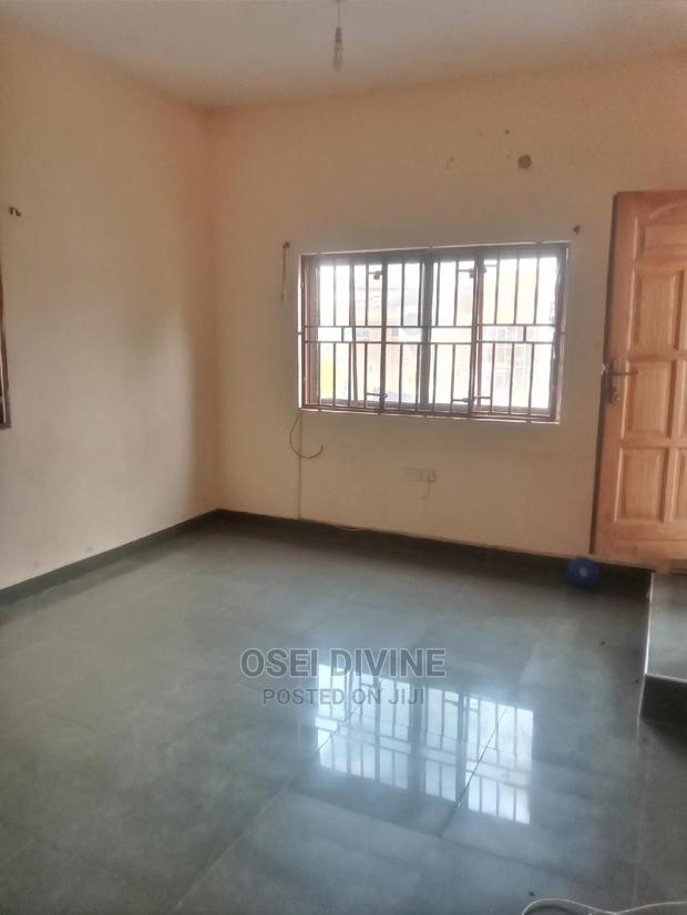 3bdrm Apartment in Datus, Dansoman for Rent · Photo 4