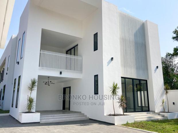 5bdrm House in Bronko Housing, Coffee Shop Area for Rent · Photo 1