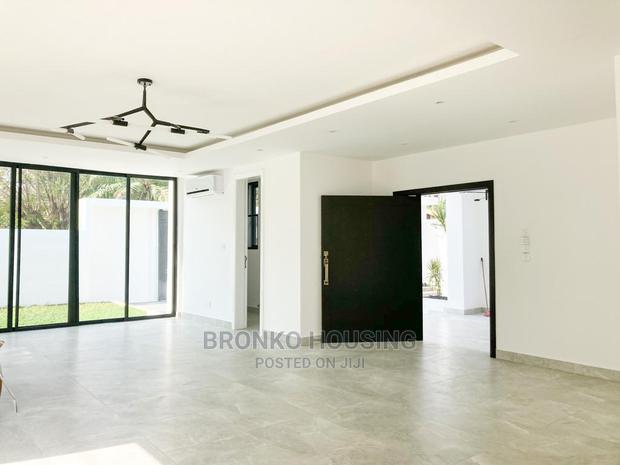 5bdrm House in Bronko Housing, Coffee Shop Area for Rent · Photo 3