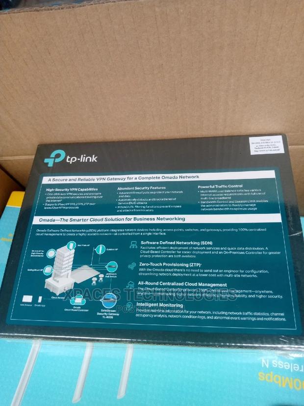 Tp-Link Er605 Omada 5-Port Gigabit Multi-Wan VPN Router · Photo 2