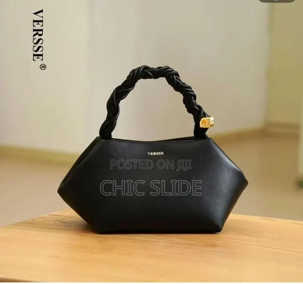 Lastest Versse Designed Bags · Photo 1