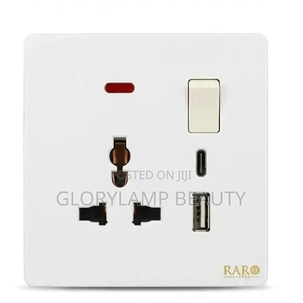 Universal Wall Socket With Switch, USB-A USB-C Charging Ports · Photo 1