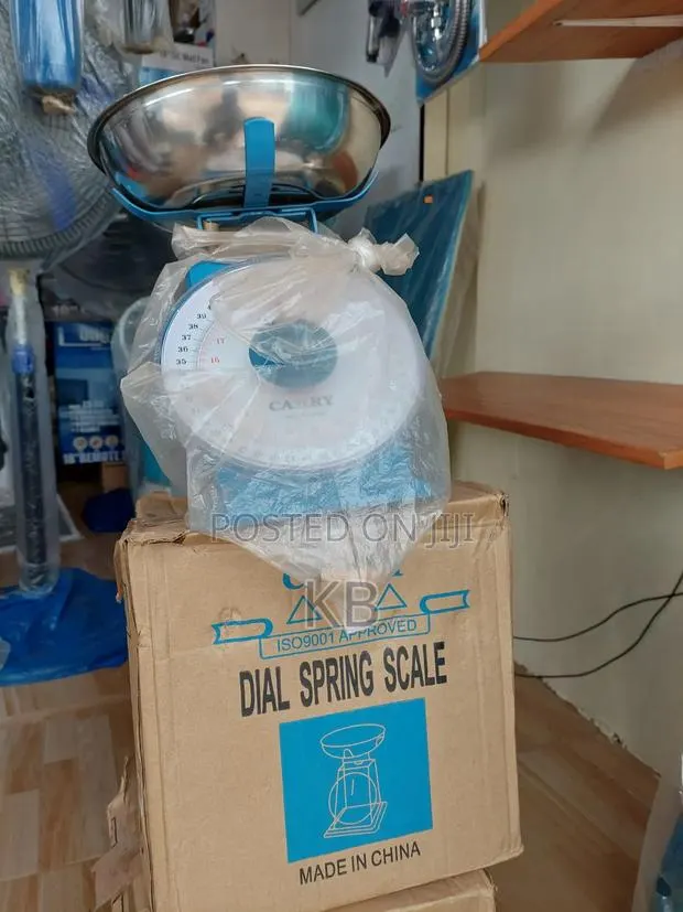 Camry Dail Spring Scale With Stainless Bowl · Photo 1