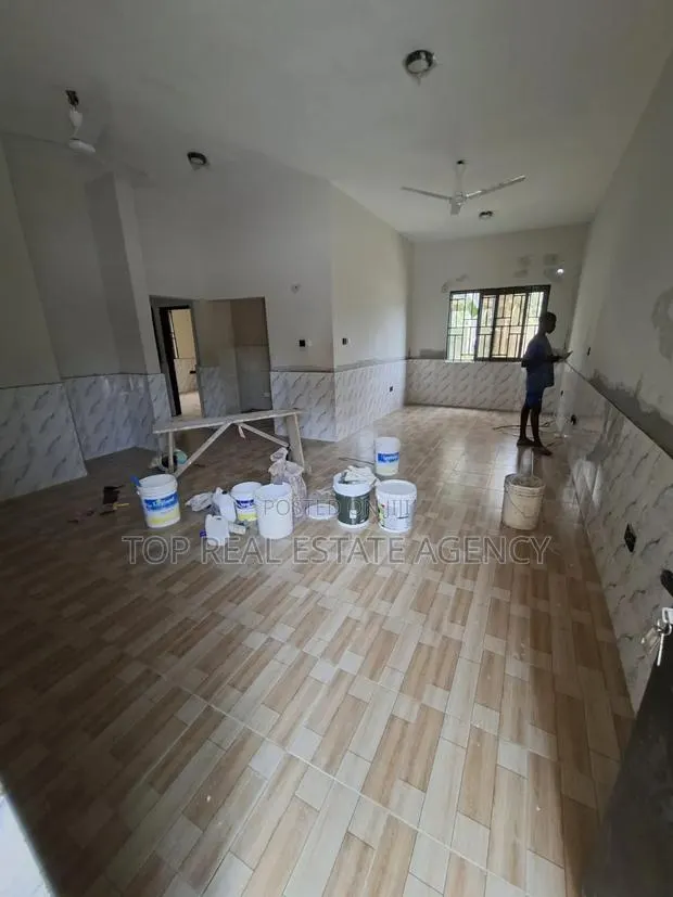 2bdrm Apartment in ,,Dome K. Boat, Ga East Municipal for rent