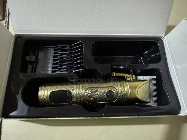 Barbering Machine : Green Lyca · Photo 1
