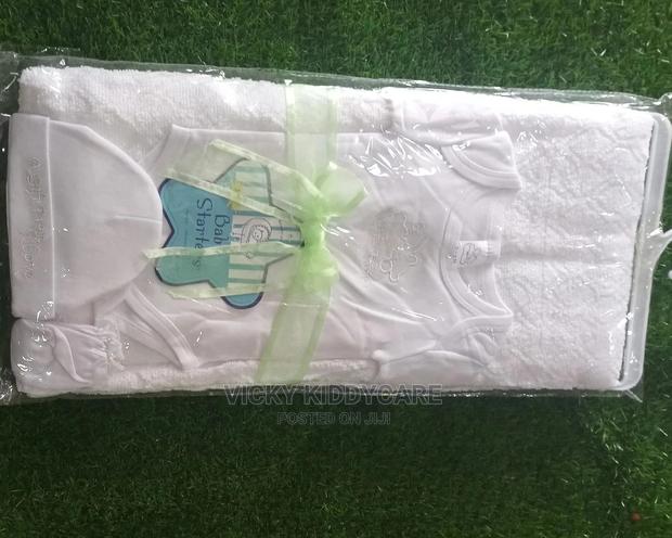 Baby Shawl and Dress · Photo 1