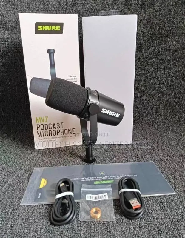 Studio Microphone (Shure Mv7) · Photo 1