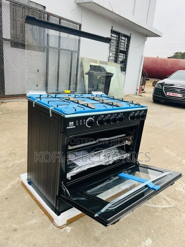 An Equipped 5 Burner Nasco Gas Cooker With Grill · Photo 1