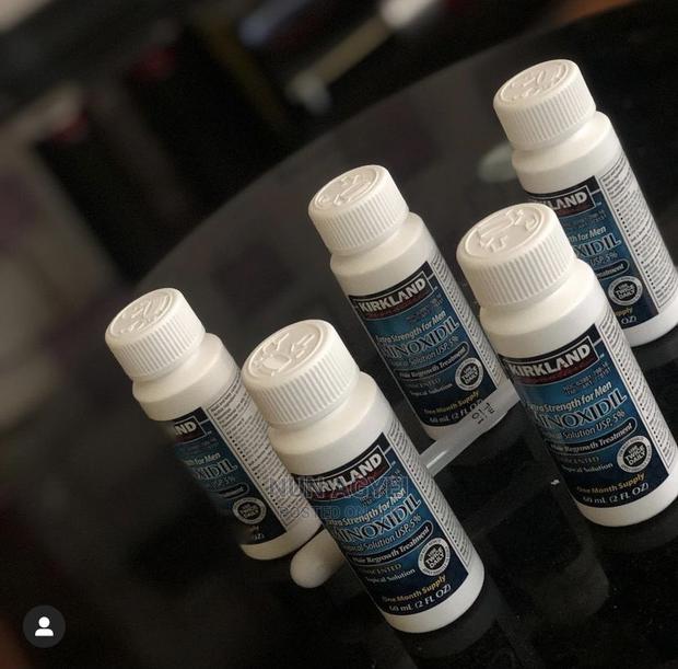 Kirkland Minoxidil Oil Booster · Photo 1