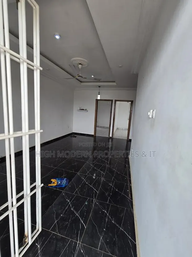 2bdrm Apartment in Ford School, Tsui-Bleoo for rent · Photo 1