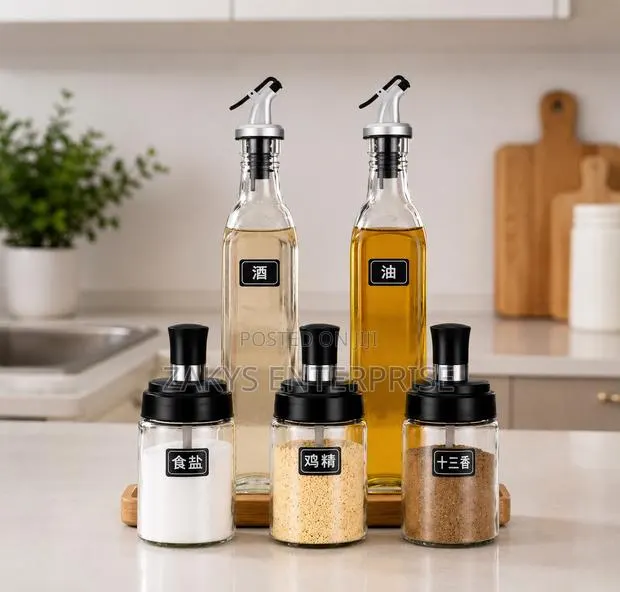 Oil Glass Dispenser Set With Spices Jars · Photo 2