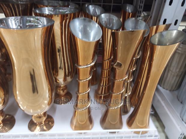 Glass Flower Pots for Sale · Photo 1