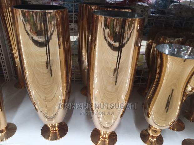 Glass Flower Pots for Sale · Photo 2