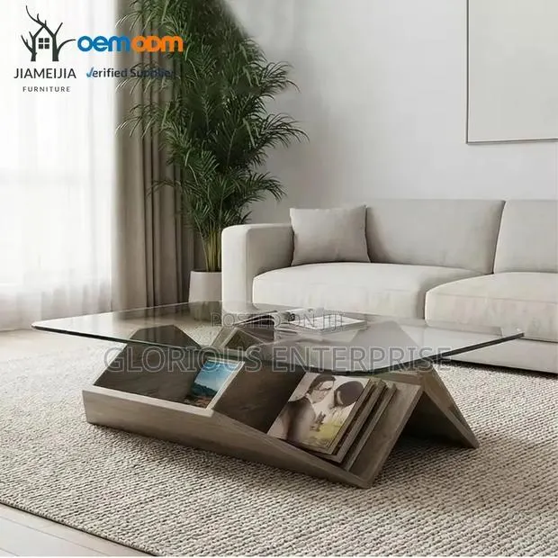 Grand Style Center Table · Photo 1