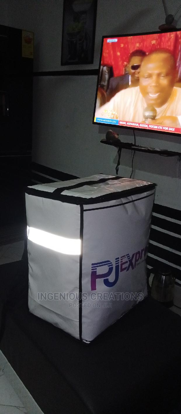 Quality Customised Waterproof Delivery /Courier/Dispatch Bag · Photo 1