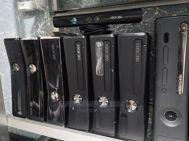 Xbox 360 Consoles · Photo 1