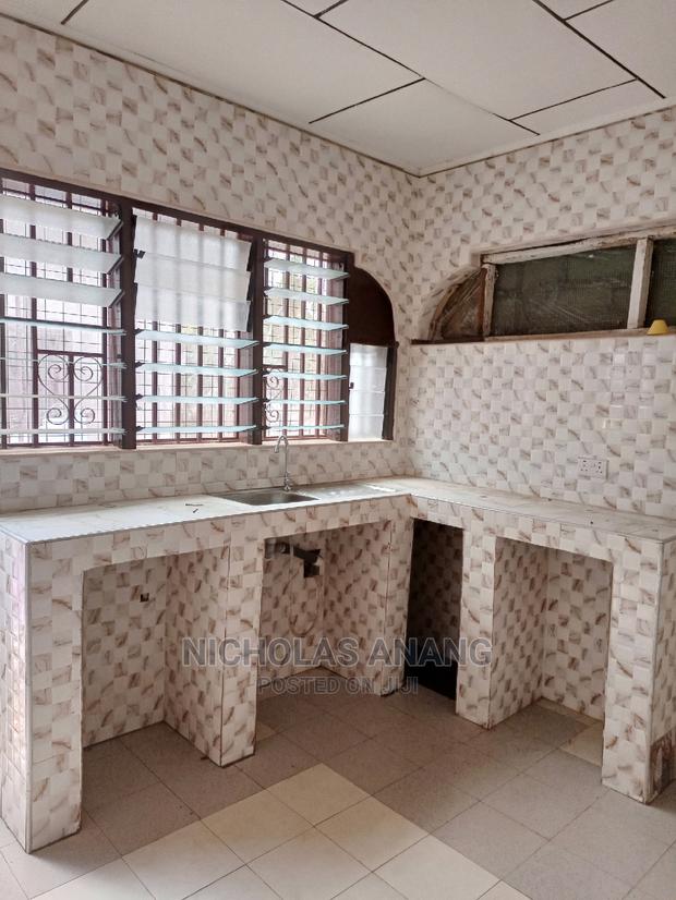 1bdrm House in New Town for rent · Photo 4