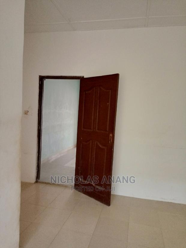 1bdrm House in New Town for rent · Photo 7