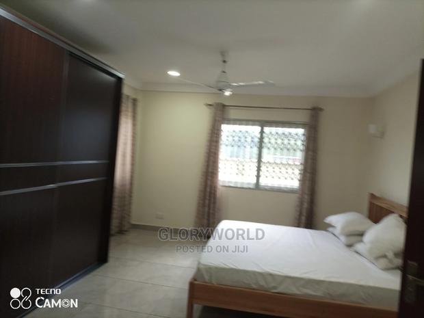 Furnished 4bdrm Apartment in Tema Metropolitan for rent · Photo 7