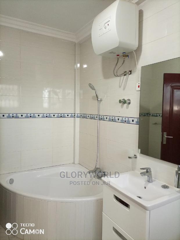 Furnished 4bdrm Apartment in Tema Metropolitan for rent · Photo 5