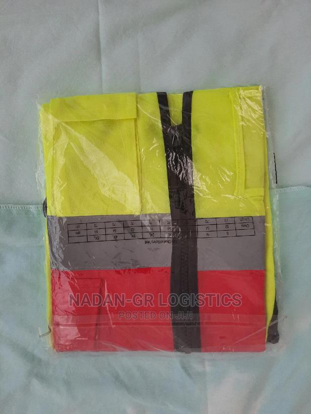 Hi-vis Vests · Photo 2