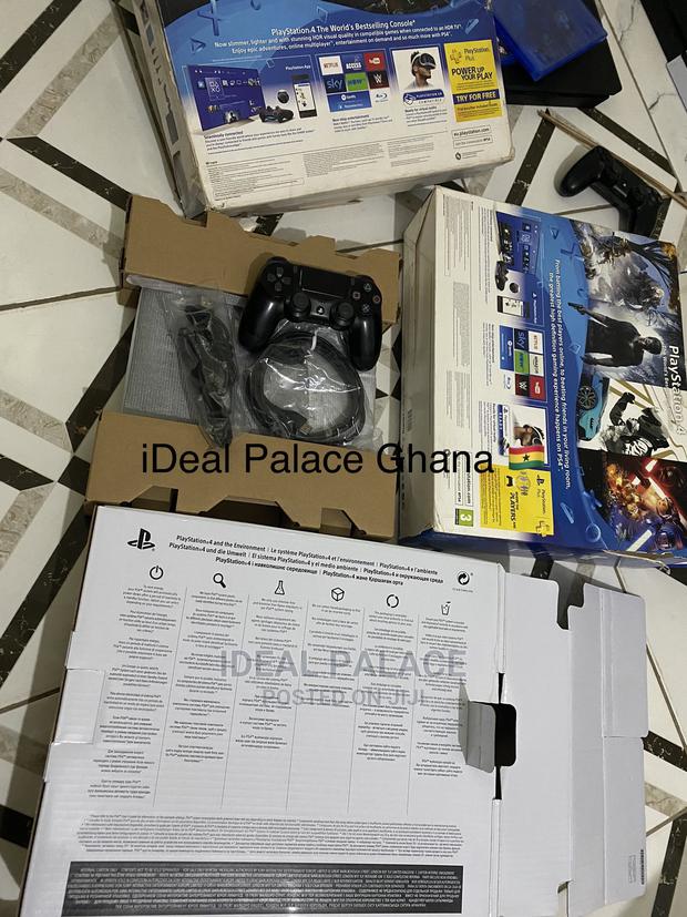 New Playstation 4 Slim · Photo 6