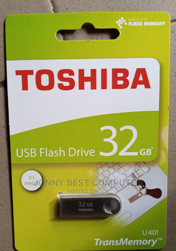 32GB PC Pen Drive · Photo 1