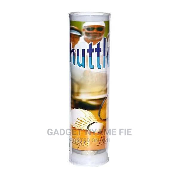6pcs Shuttlecock in Small Plastic Can · Photo 2