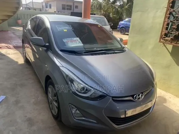 Hyundai Avante 2014 Gray · Photo 1
