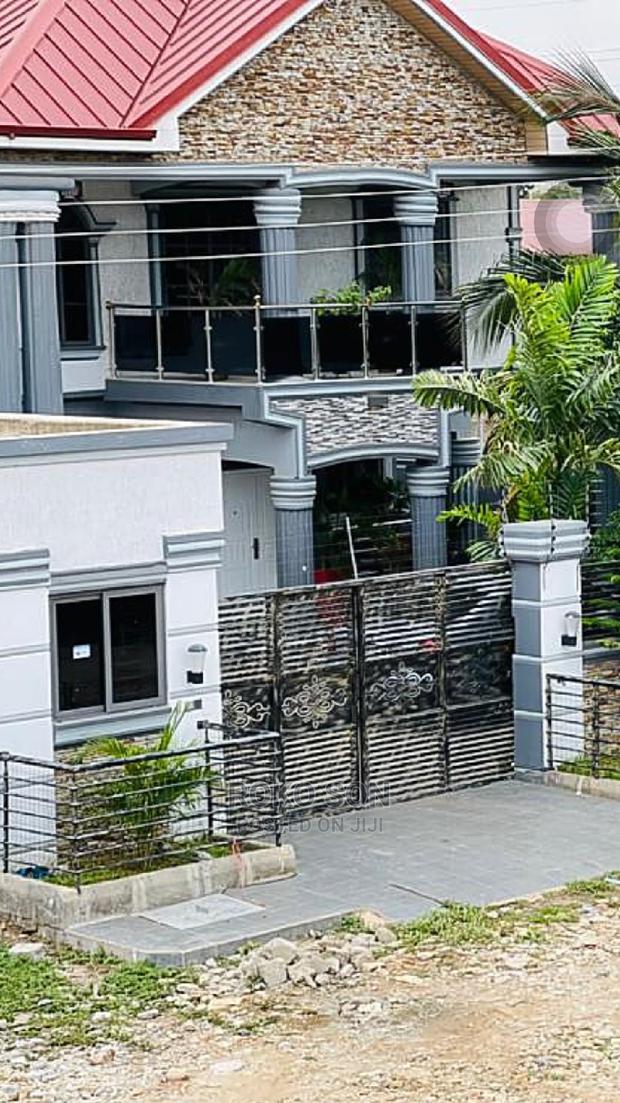 7bdrm Mansion in Dr Roko, East Legon for sale · Photo 1