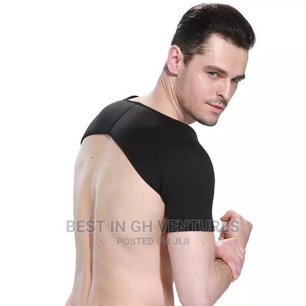 Quality Shoulder Support · Photo 2