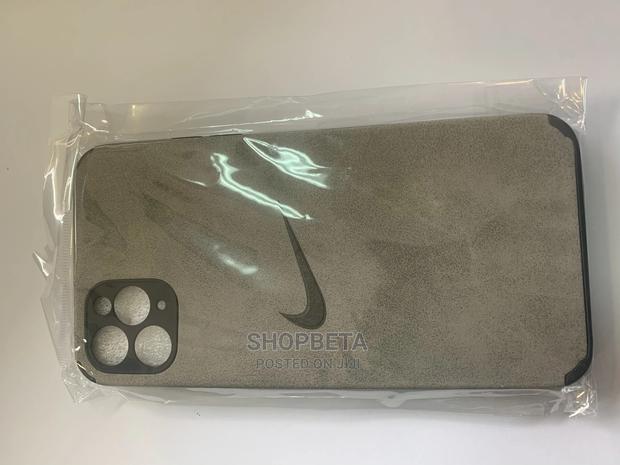 iPhone 11 Pro Max · Photo 1