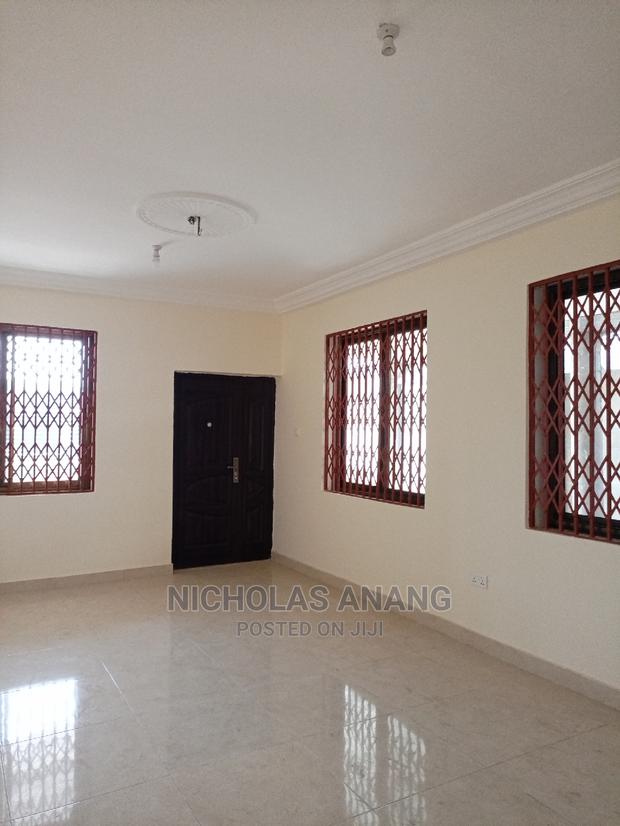 Mini Flat in New Town for Rent · Photo 1