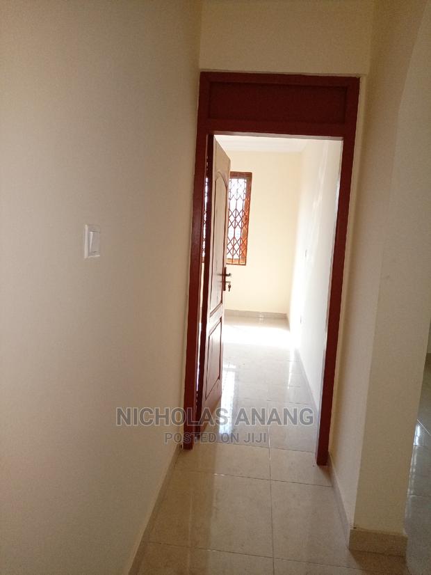 Mini Flat in New Town for Rent · Photo 2