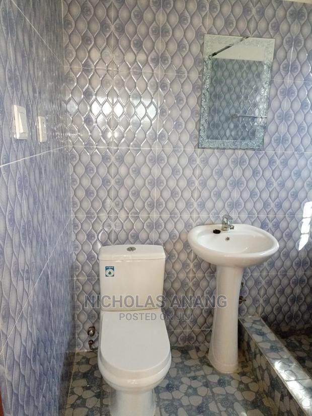 Mini Flat in New Town for Rent · Photo 6