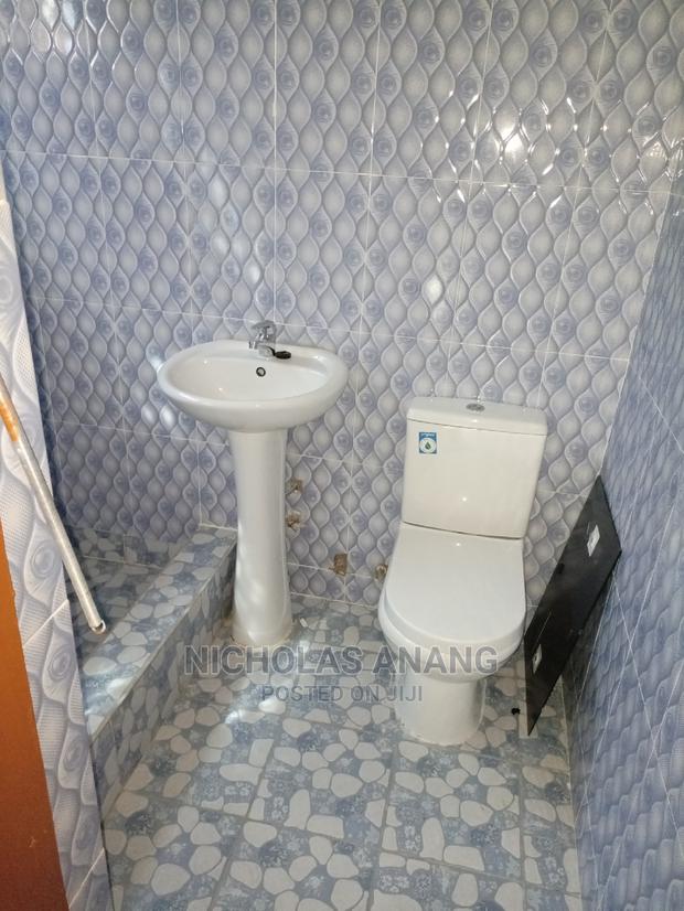 Mini Flat in New Town for Rent · Photo 4